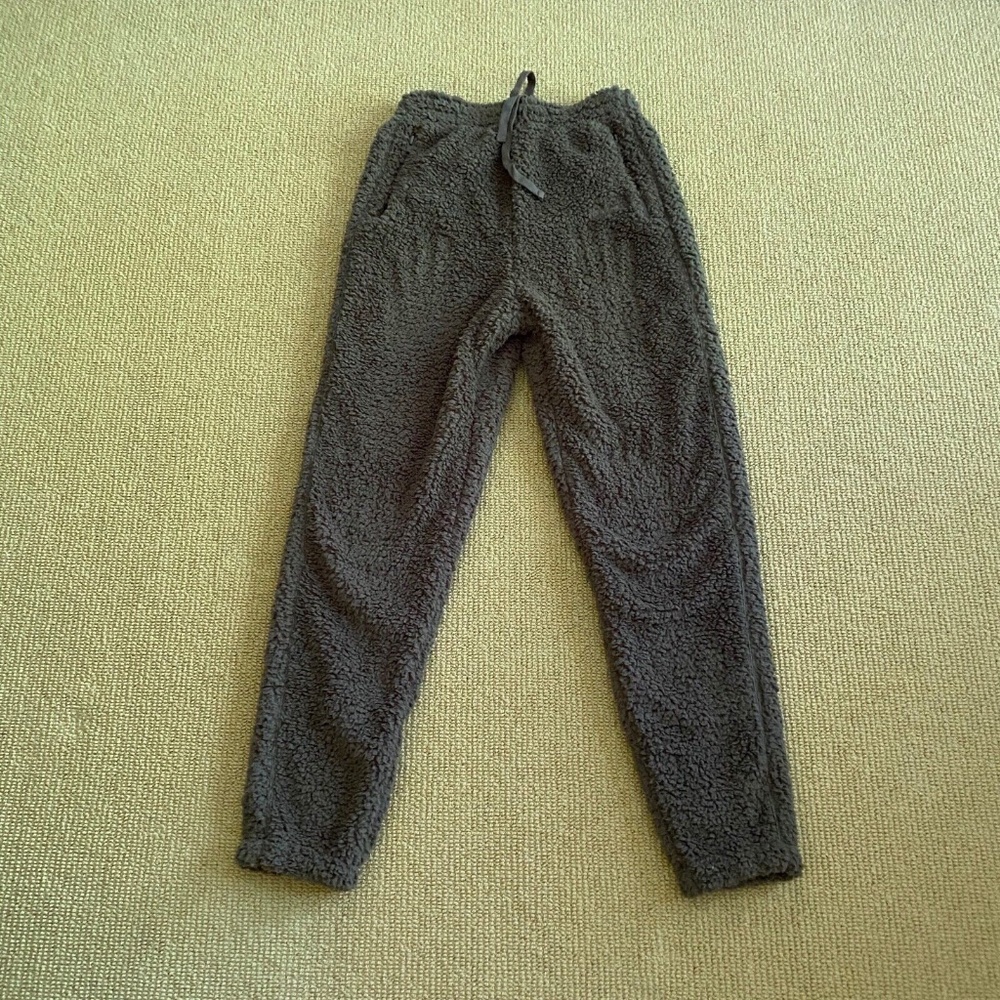 Skims Amethyst High Pile Jogger Pants, Size XS NWT
